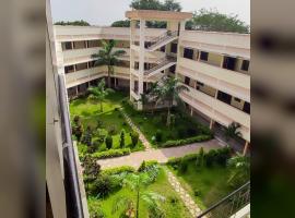 C. Abdul Hakeem College of Engineering and Technology